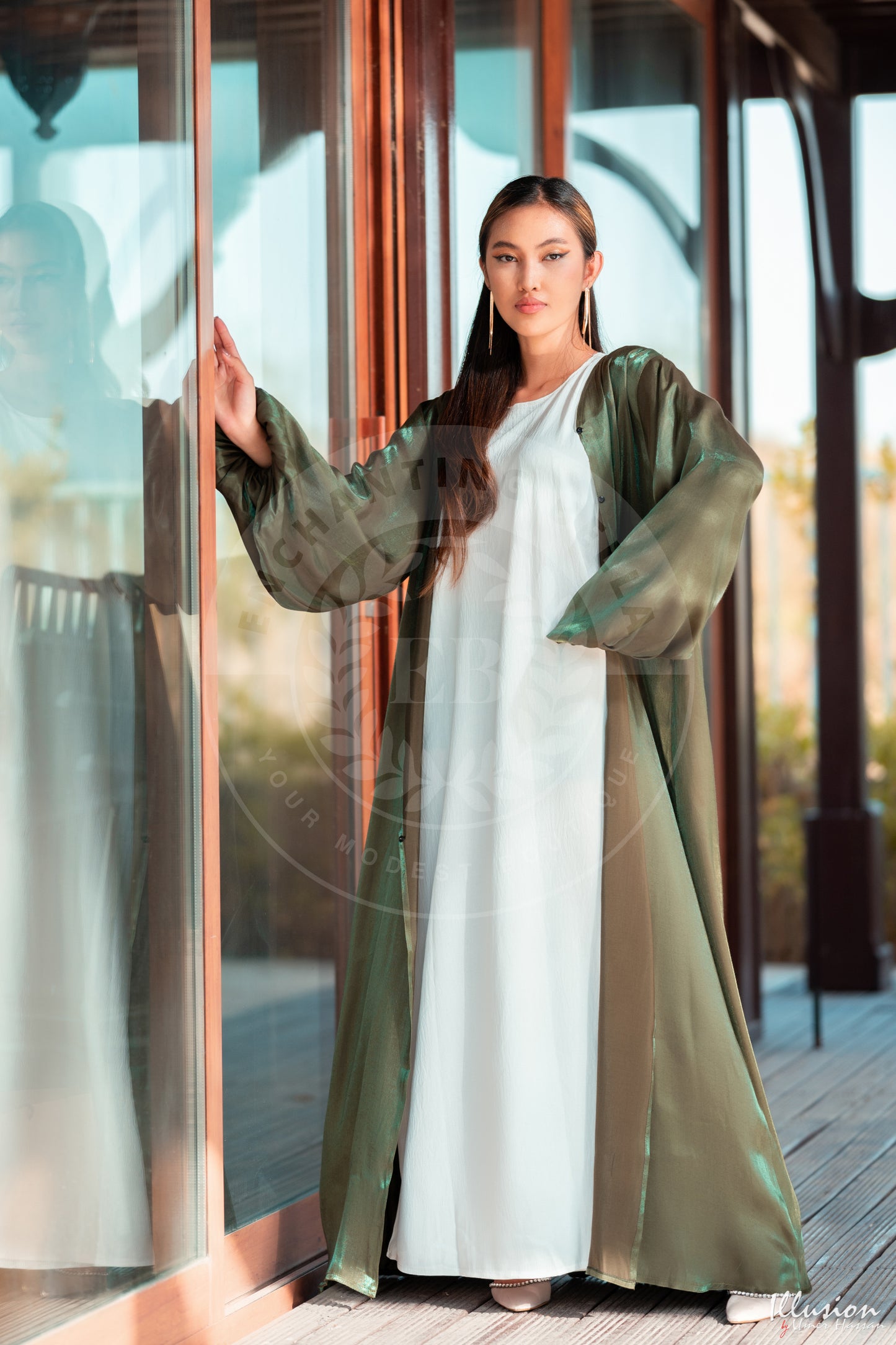 Green Shimmer Balloon Sleeve Abaya with White under-dress