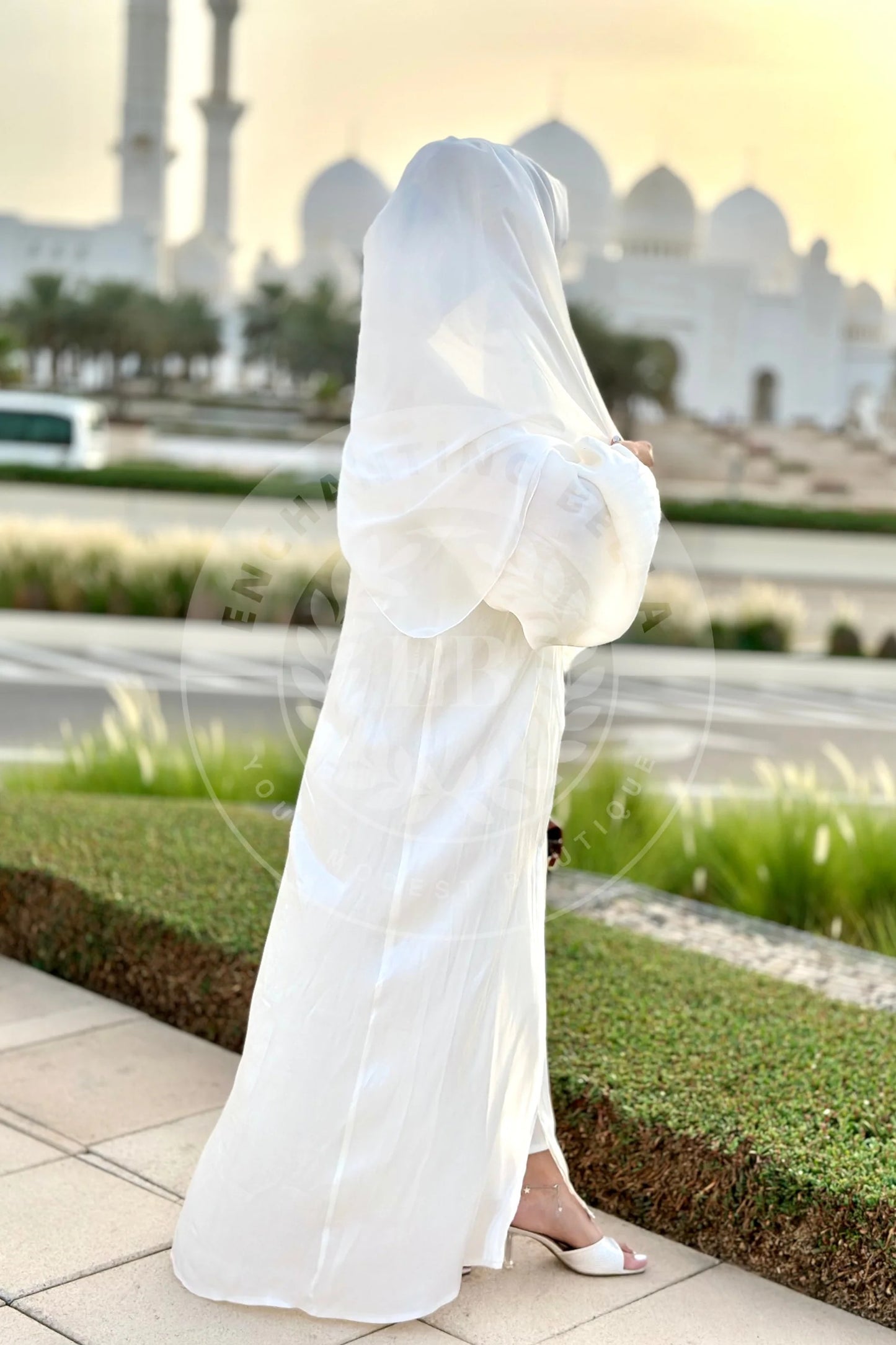 White Shimmer Balloon Sleeve Abaya with White under-dress